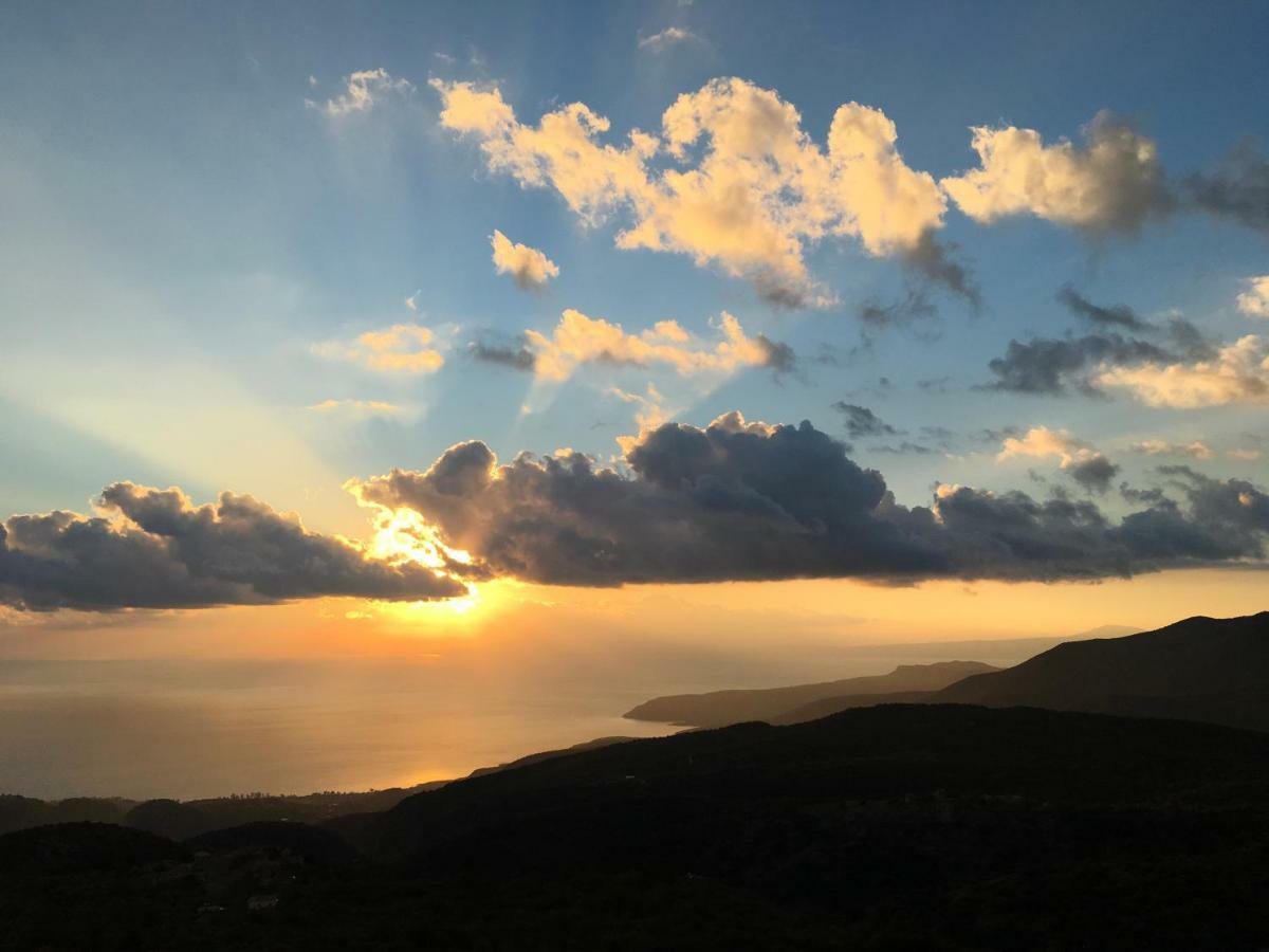 Nefeli Villa Tseria Kültér fotó